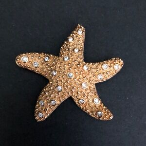 Vtg SWAROVSKI Starfish Brooch Pin Starfish Gold Tone Crystals 2"‎ Coastal Ocean
